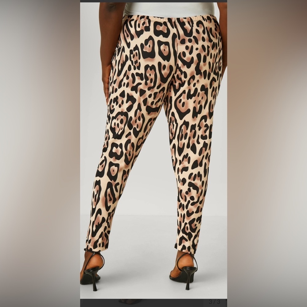 Ashley Stewart Leopard Print Leggings - Black and Tan - Picture 2 of 7